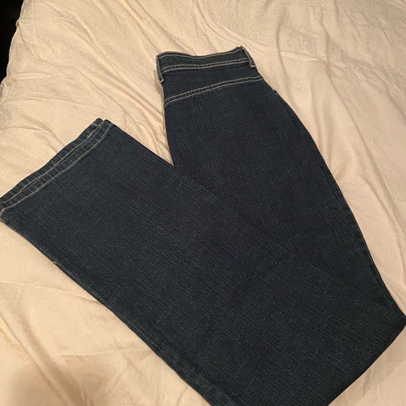 Gloria Vanderbilt Jeans - Picture 6 of 6